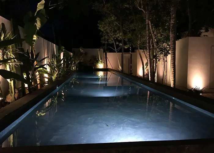 16tulum Hotel 3*