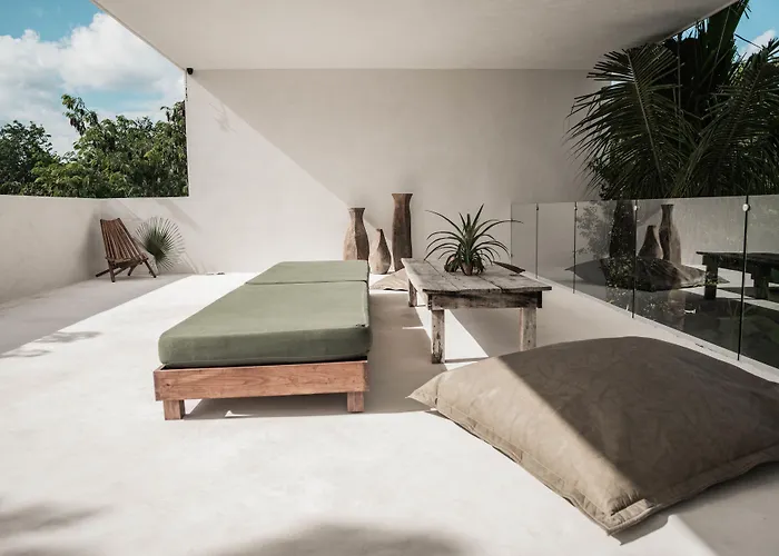 16tulum Hotel 3*